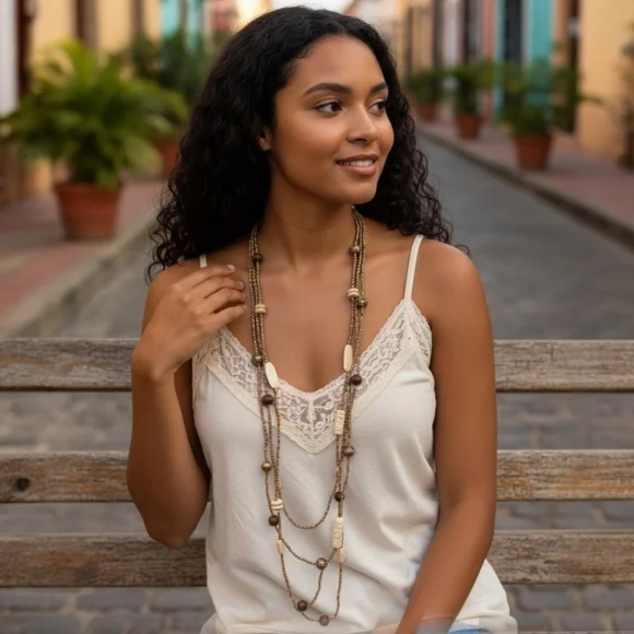 ✨️NWOT! EXPRESS! Beaded White And Brown 48 Long Infinety Necklace!
